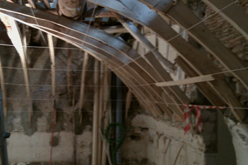 Palazzo Gerolamo Grimaldi,detto Meridiana restauro conservativo delle centine della volta del soffitto a Vela11