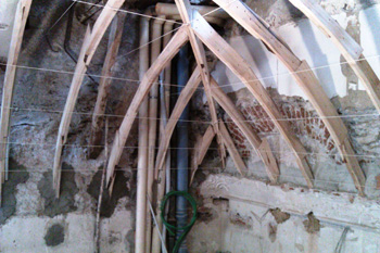 Palazzo Gerolamo Grimaldi,detto Meridiana restauro conservativo delle centine della volta del soffitto a Vela18